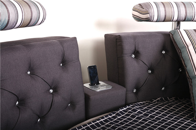 Deluxe Round Bed in Rich Suede